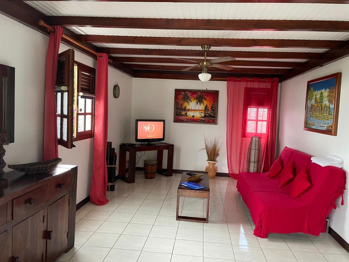 Les Villas Pameyaque 2 F2 Avec 1 Piscine Et 1 F3 Avec 1 Piscine, Superbe Vue Sur La Mer Riviere-Salee Buitenkant foto