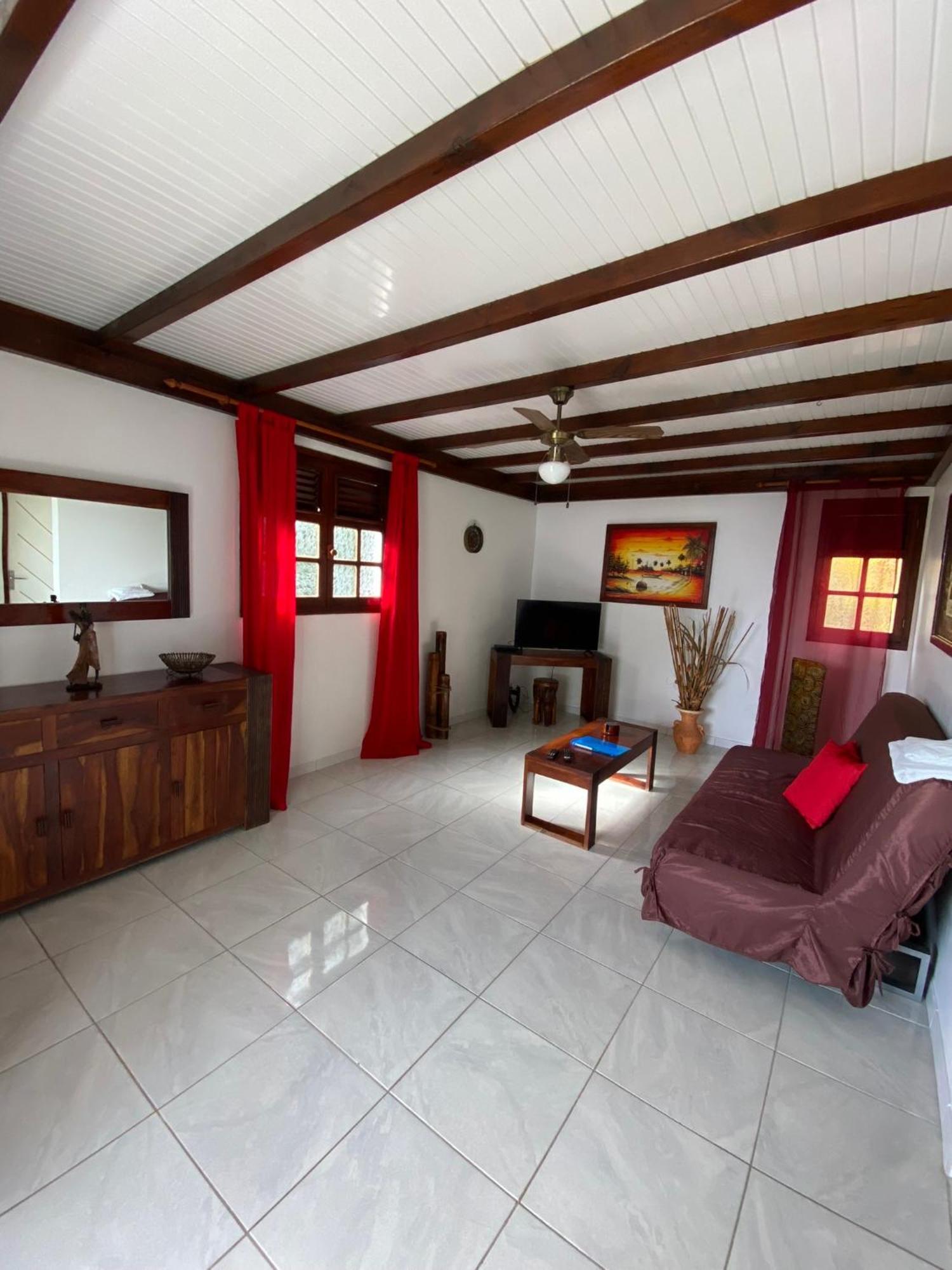 Les Villas Pameyaque 2 F2 Avec 1 Piscine Et 1 F3 Avec 1 Piscine, Superbe Vue Sur La Mer Riviere-Salee Buitenkant foto