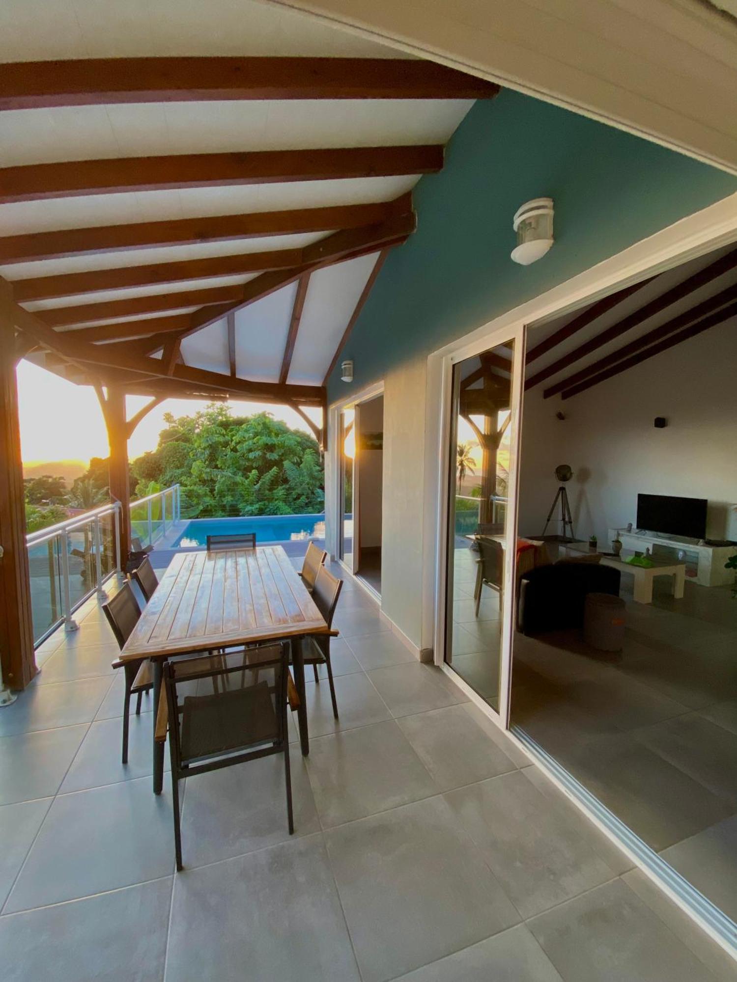 Les Villas Pameyaque 2 F2 Avec 1 Piscine Et 1 F3 Avec 1 Piscine, Superbe Vue Sur La Mer Riviere-Salee Buitenkant foto